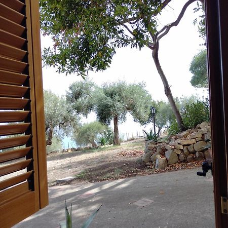 A Casa Di Peppino Villa Greco Tindari Eksteriør billede