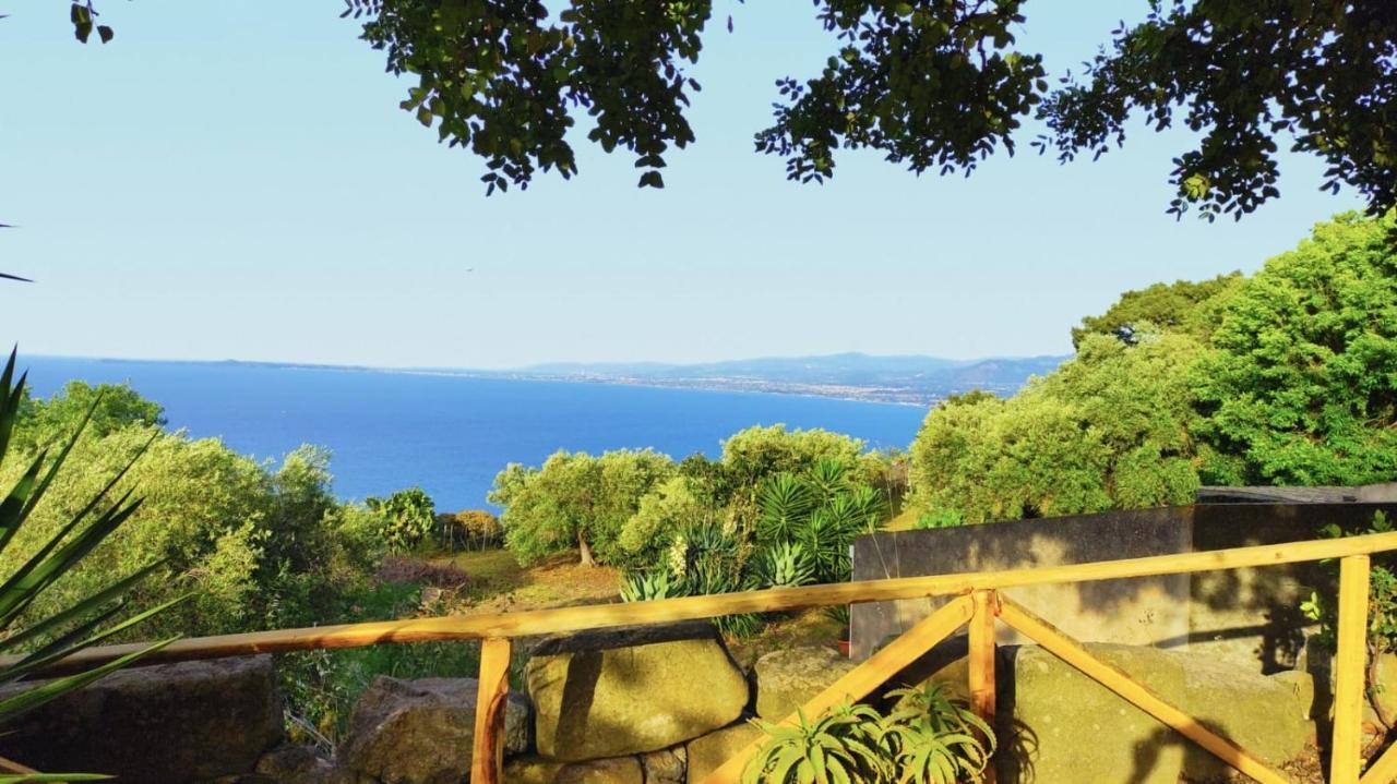 A Casa Di Peppino Villa Greco Tindari Eksteriør billede