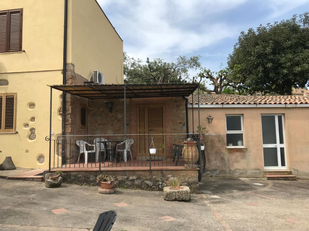 A Casa Di Peppino Villa Greco Tindari Eksteriør billede